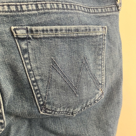 MOTHER Looker Ankle Fray Jeans - Picture 10 of 15